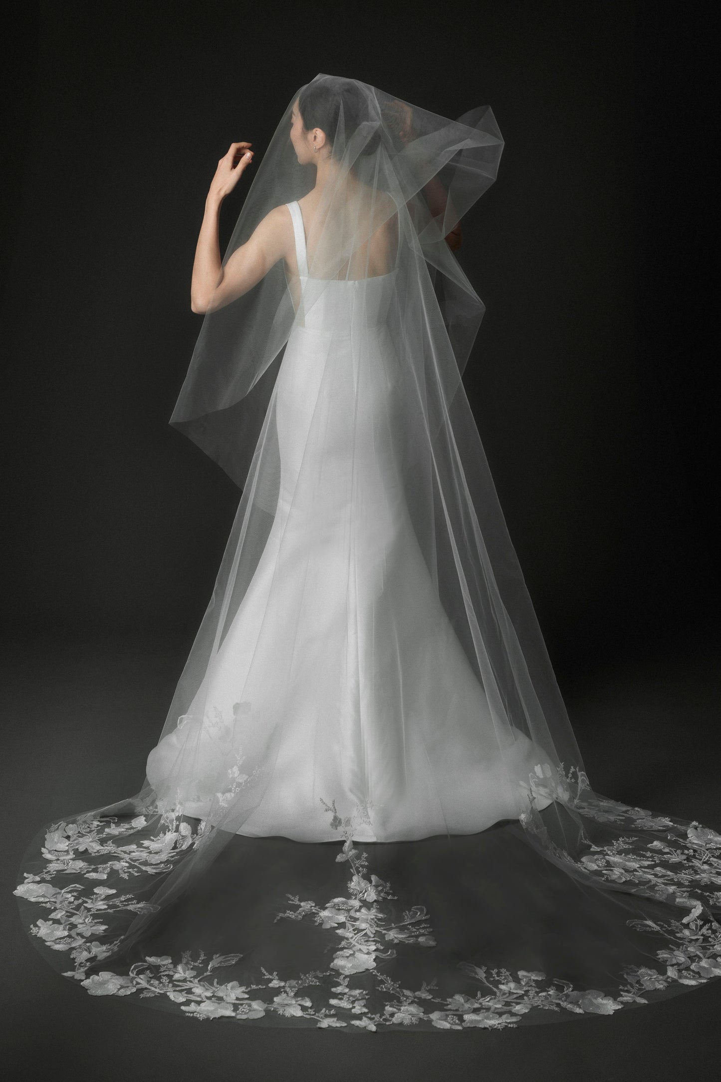 Secret Garden Lace Veil