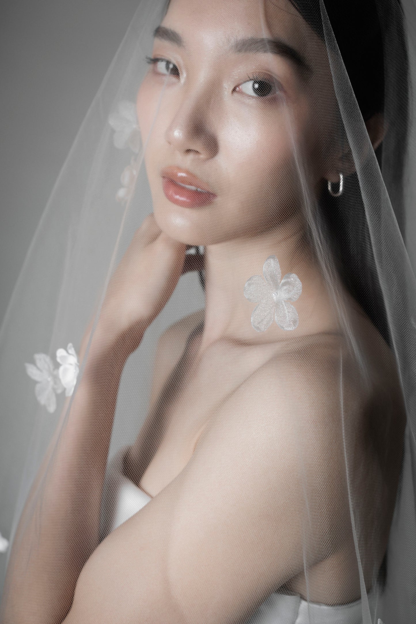 Blossom Kiss Veil