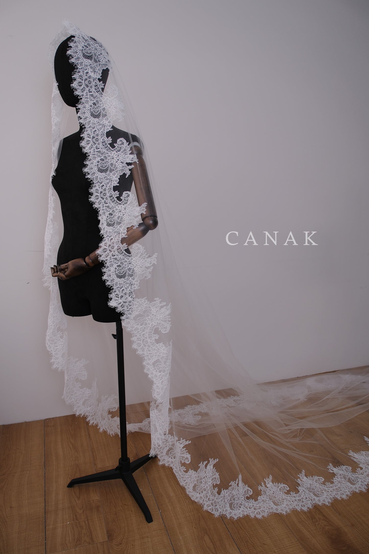 Aurelia Lace Veil (made to order)
